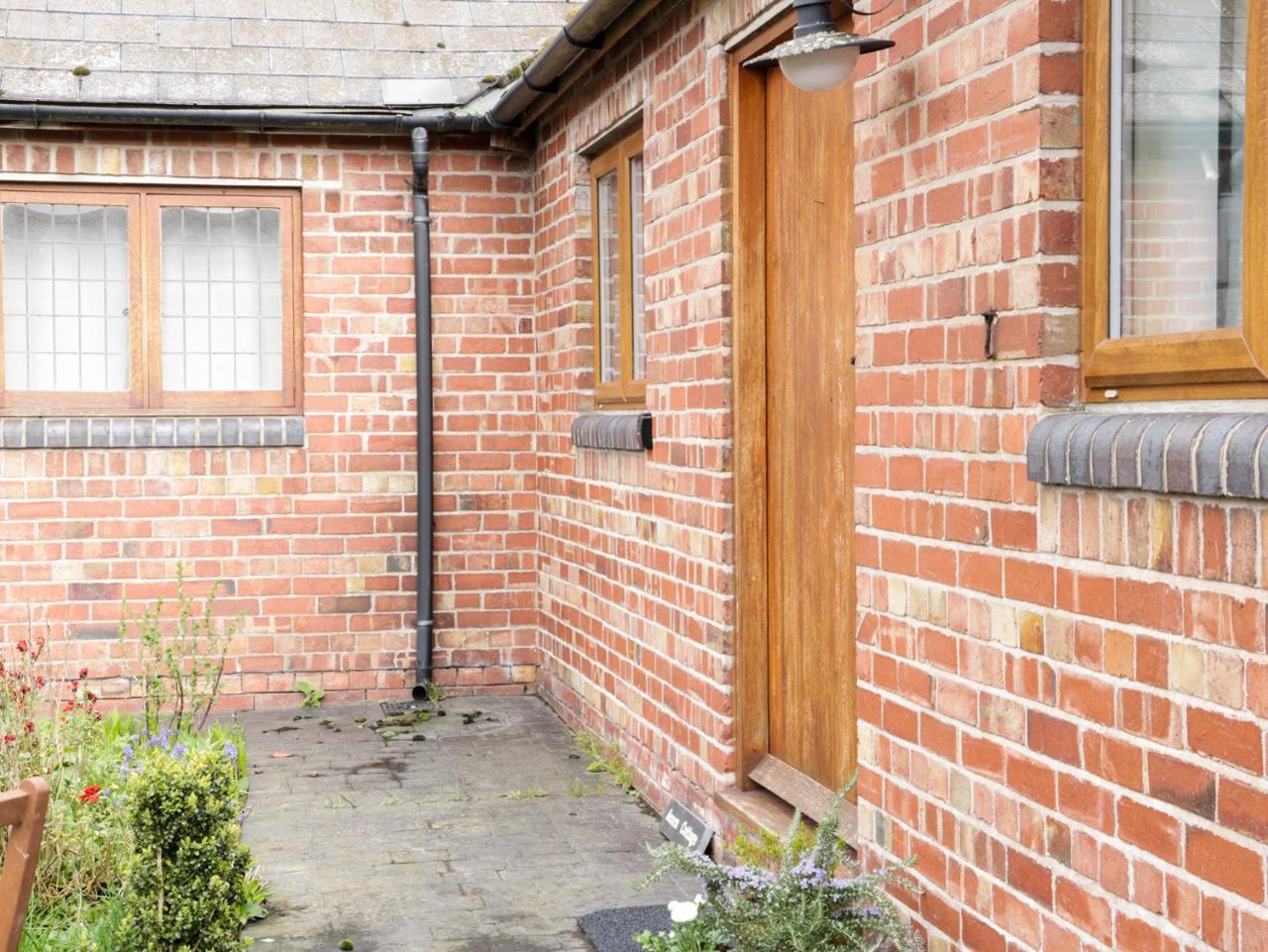 Acorn Cottage 1 Petton Exterior photo